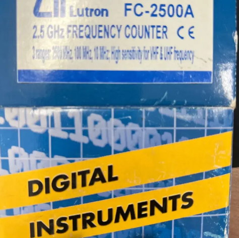 루트론 주파수카운터(2.5GHz)/휴대형 FC-2500A