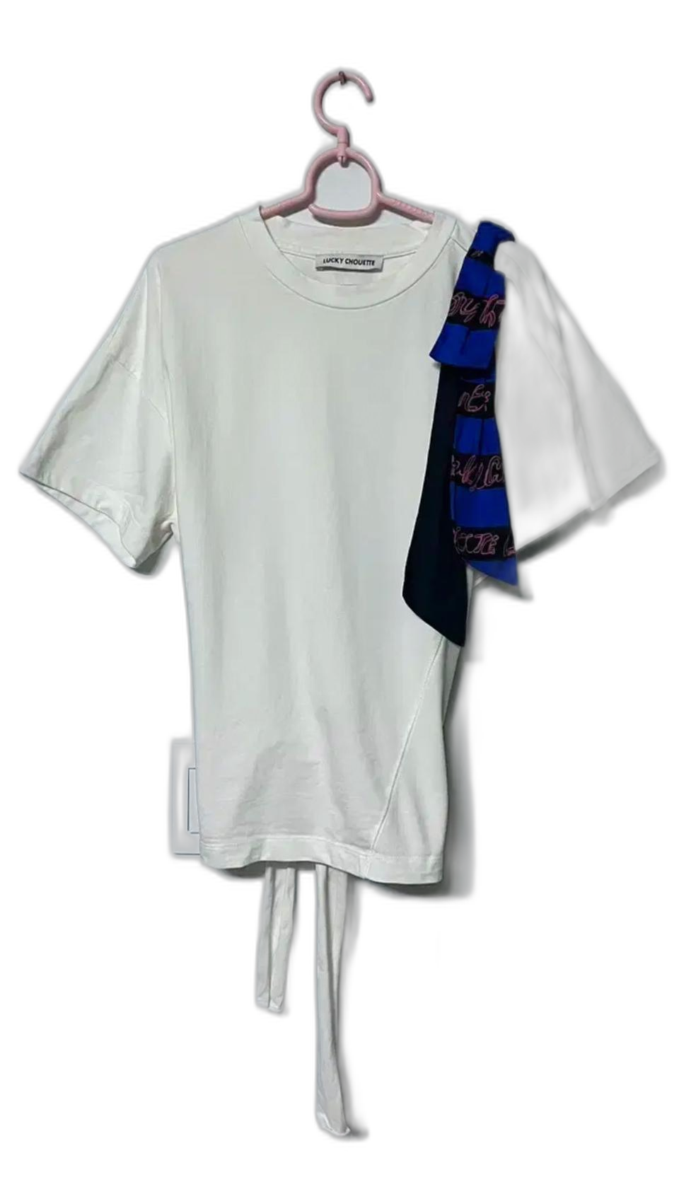 럭키슈에뜨 티셔츠