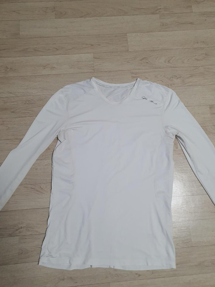 100 테일러메이드 골프 봄여름 티셔츠 남100사이즈 깨끗해요