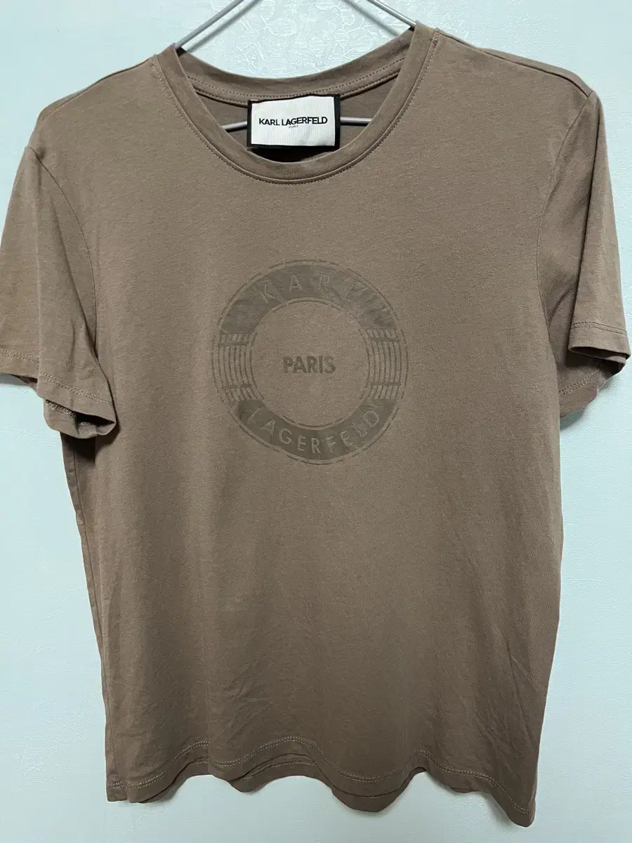 칼 라거펠드 반팔 티셔츠
