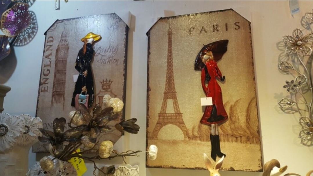 철제 벽 장식(파리,런던)