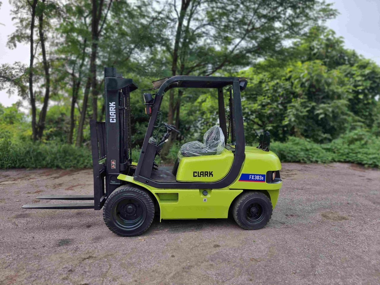 [중고]중고지게차 클라크 FX303D 3톤 디젤지게차