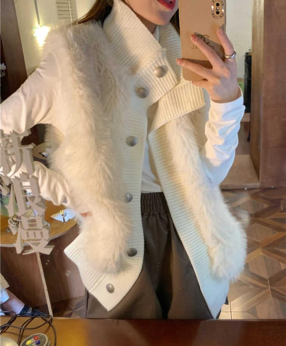 니트 퍼배색 조끼