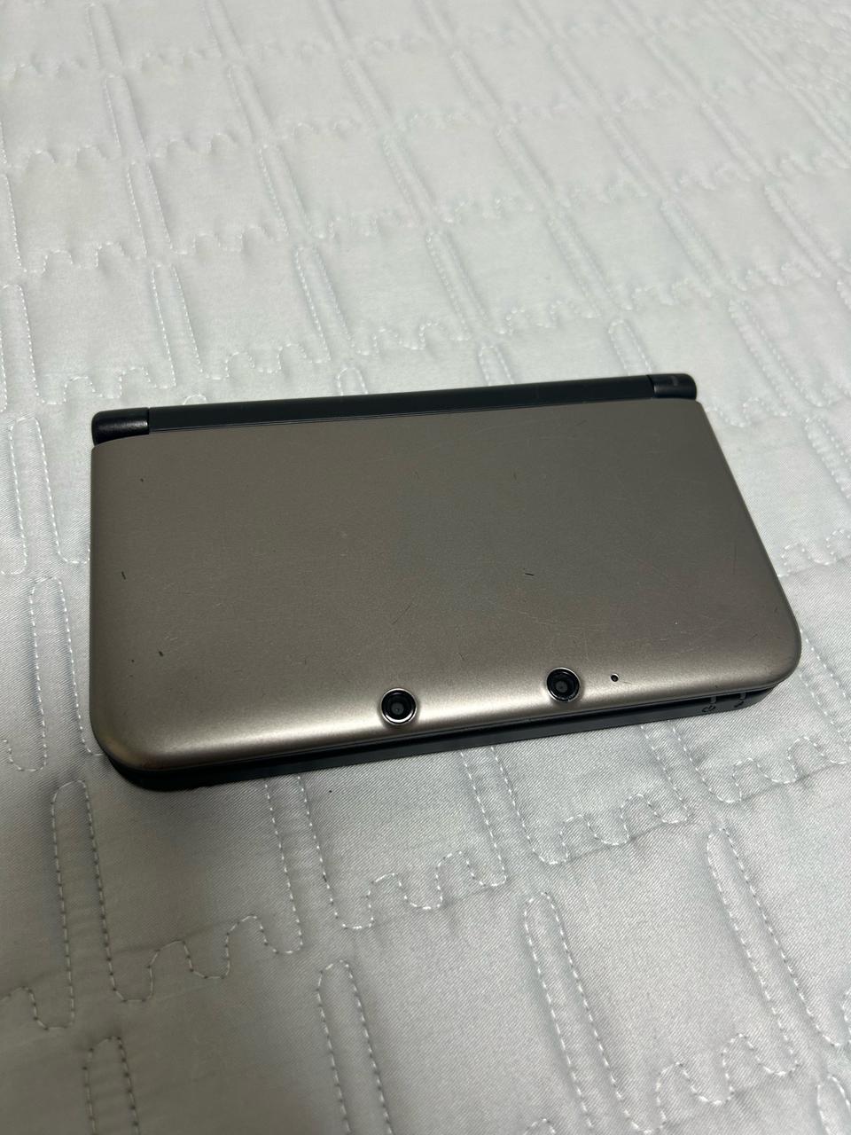 닌텐도 3ds xl 실버색상 판매