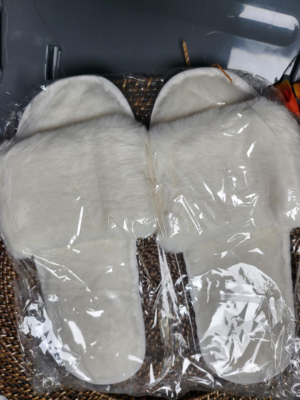 겨울슬리퍼 여성슬리퍼 사무실 털슬리퍼 따뜻한 퍼 토끼털 방한슬리퍼