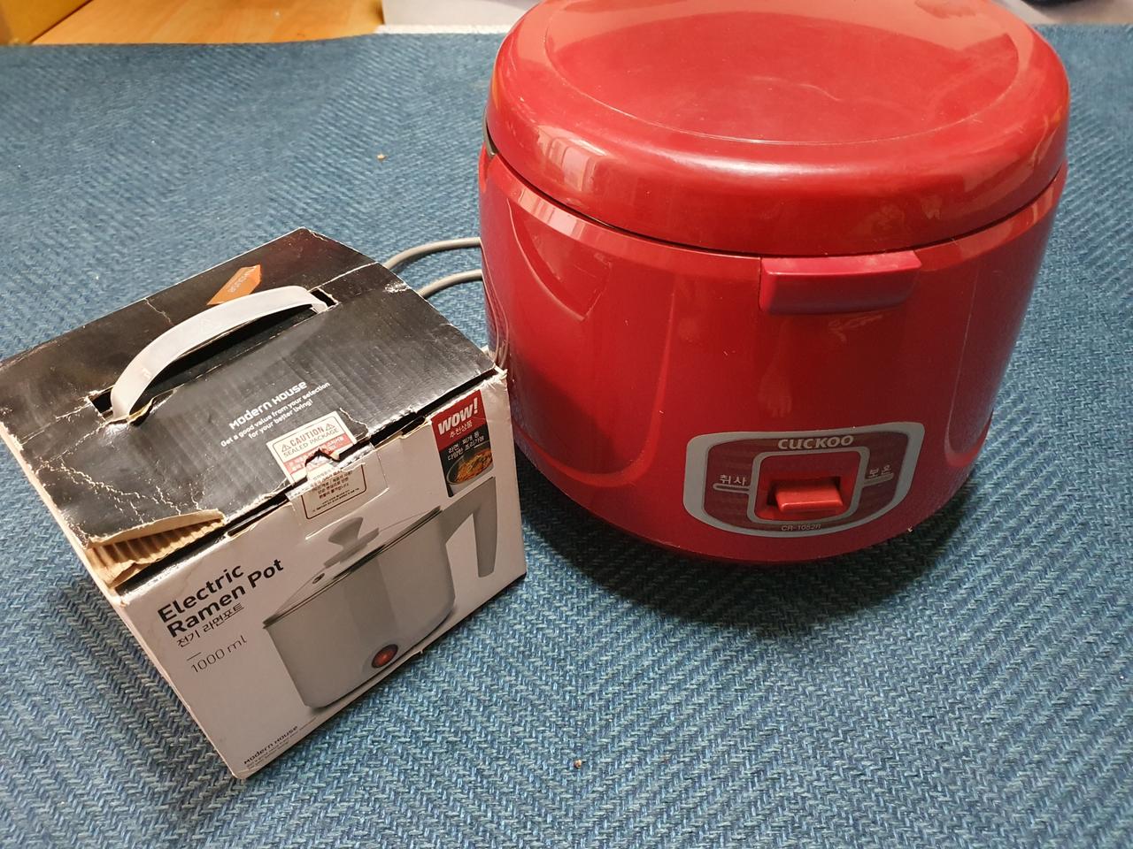 쿠쿠10인용밥솥+전기보온라면냄비(새상품)일괄가격/밥 꿀맛같이잘돼요