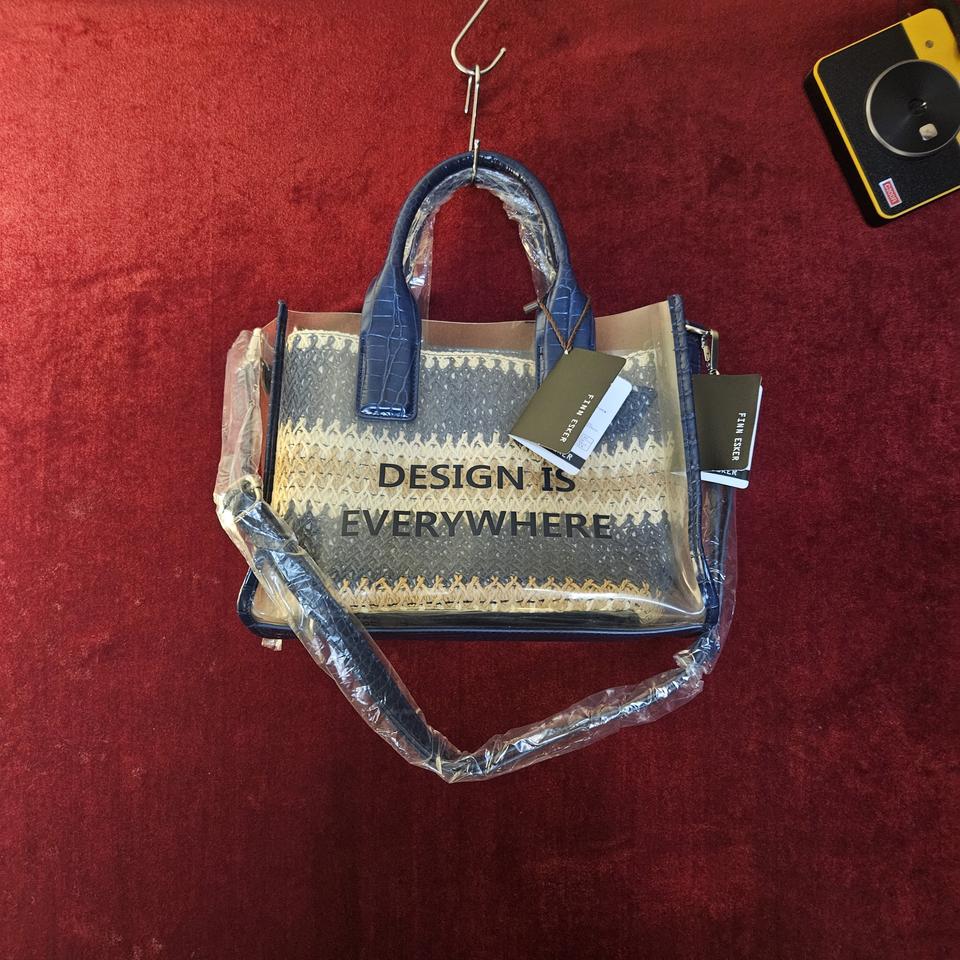 핀에스커 여자 라탄 + 우레탄 투웨이 크로스 숄더백 Free