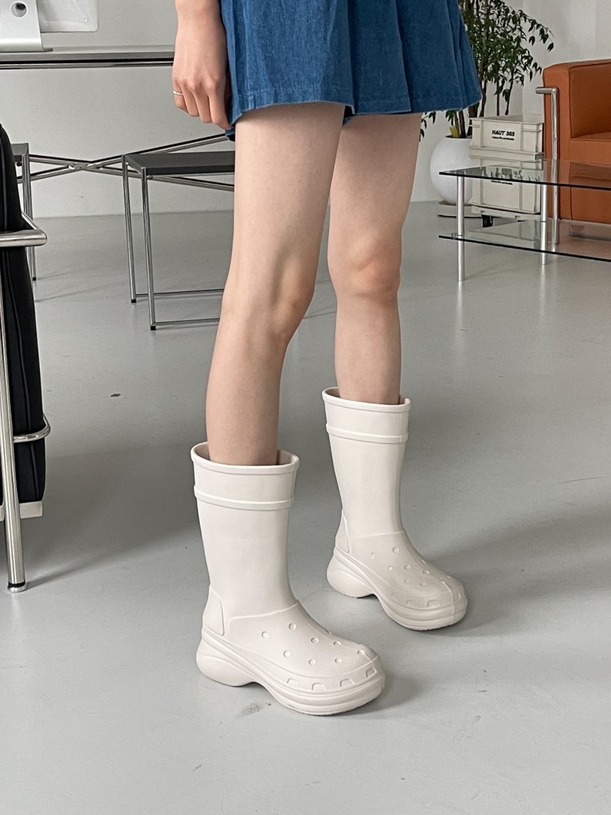 새상품) 레인부츠 장화 아이보리 M 사이즈 (235~240)