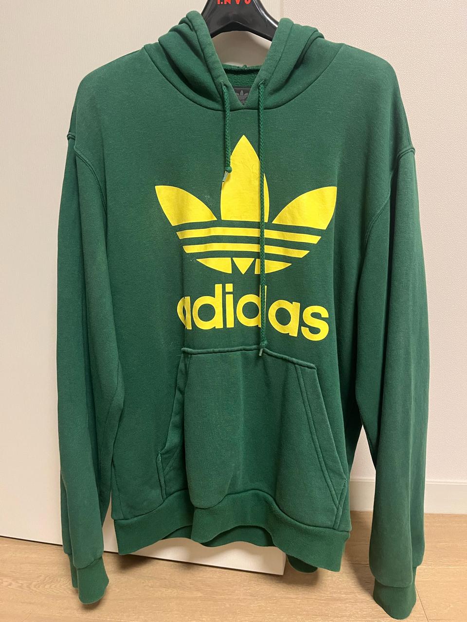 아디다스 초록 후드티