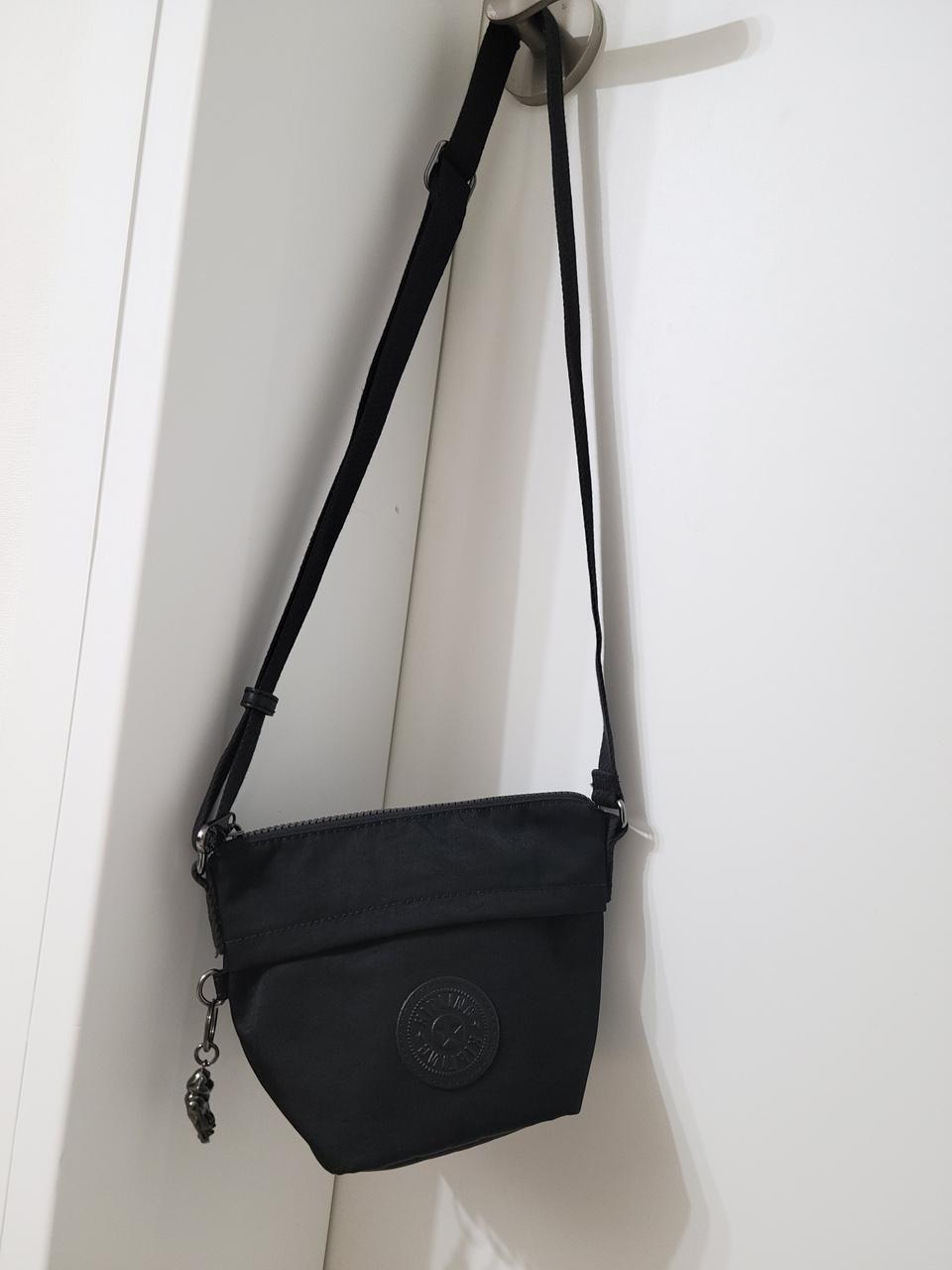 키플링 크로스백