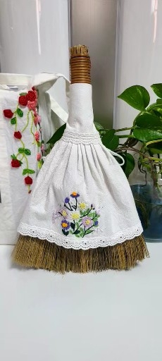 프랑스자수 복빗자루