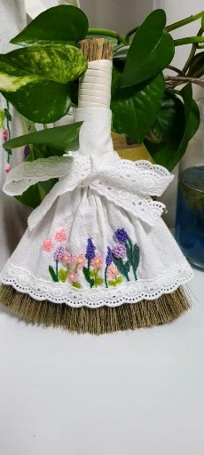 프랑스자수 미니복빗자루