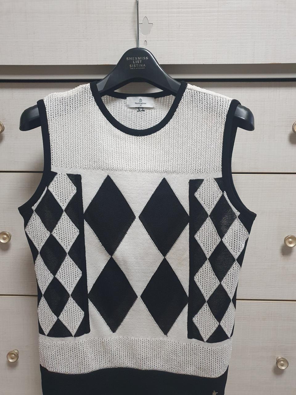 먼싱웨어골프 여성 여름조끼