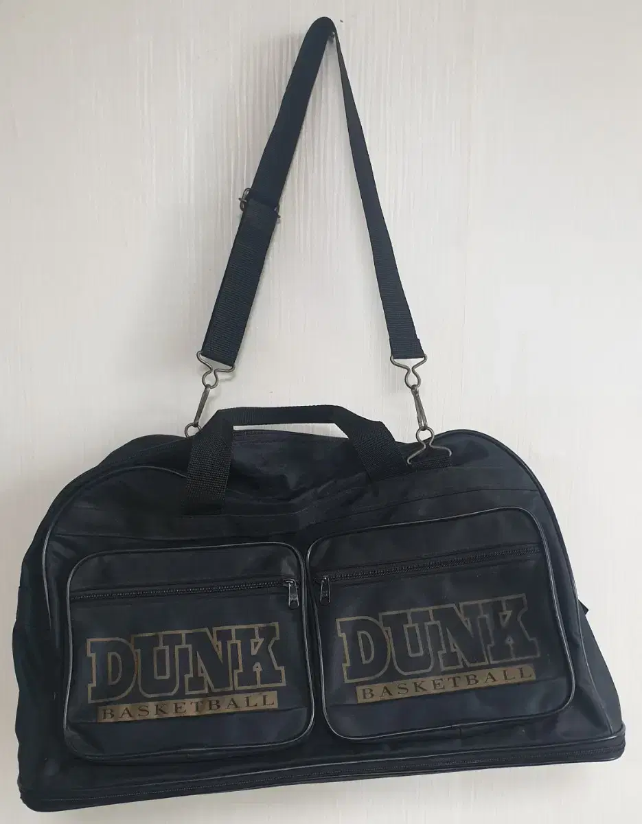 검정색 덩크 스포츠 크로스백 - 용량 50L