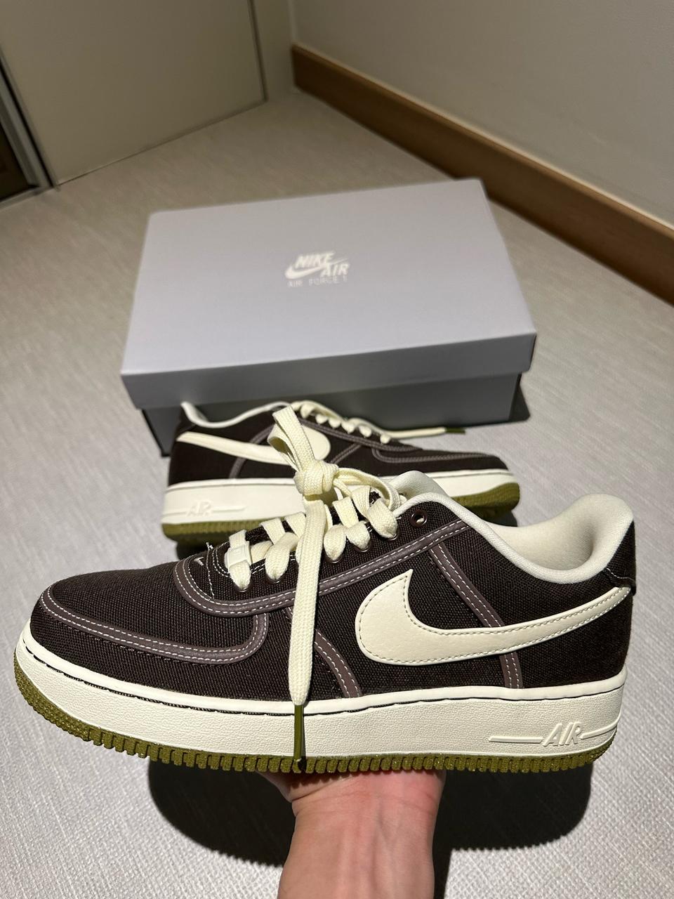 나이키 에어포스 1 07 바로크 브라운 코코넛밀크 270