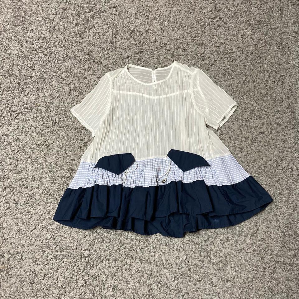 쁘띠 프릴 블라우스