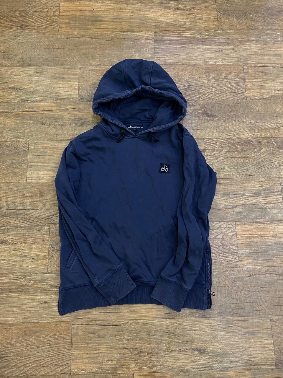 무스너클 후드티