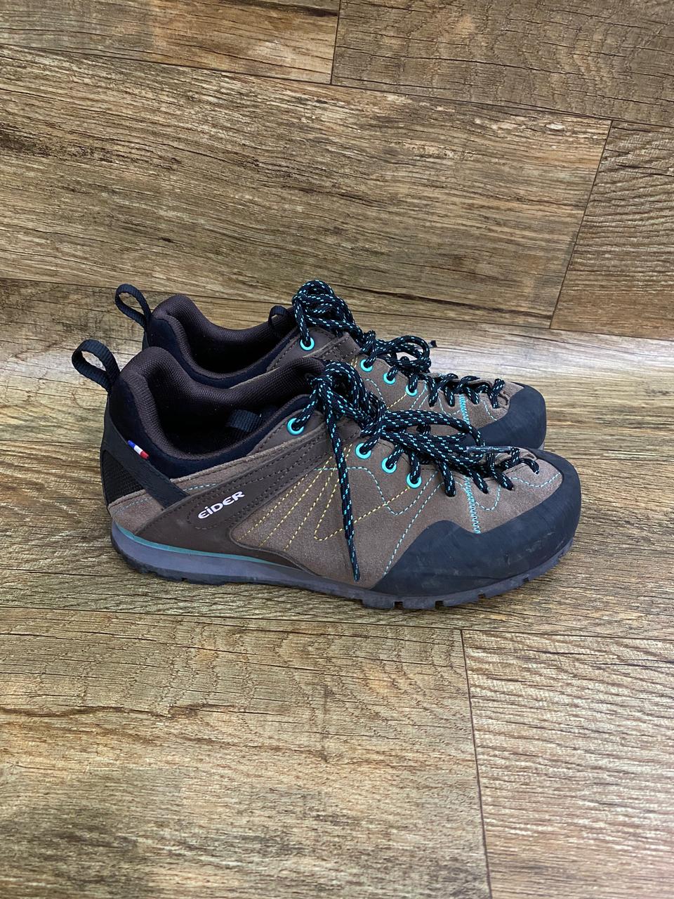 아이더 등산화 235
