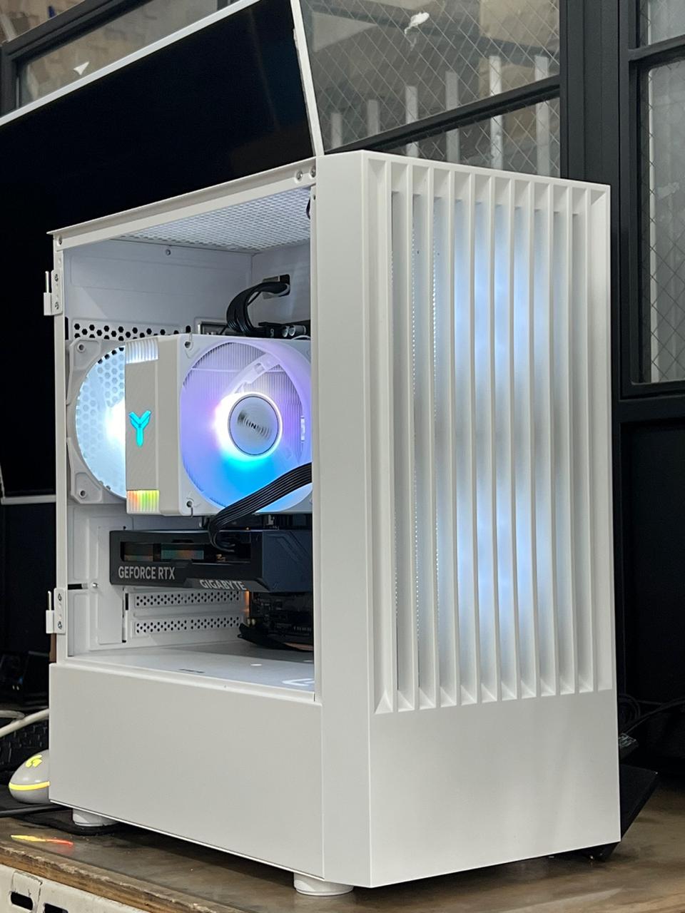 가성비 RTX2060SUPER 강력성능 게이밍 컴퓨터 데스크탑 본체 