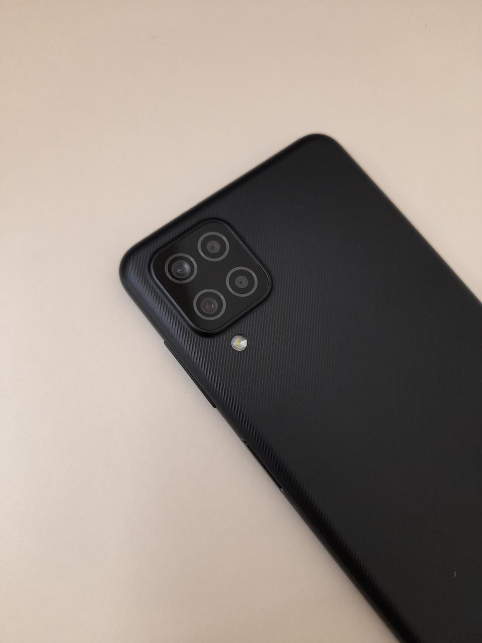 갤럭시 A12 32기가 무상기간o