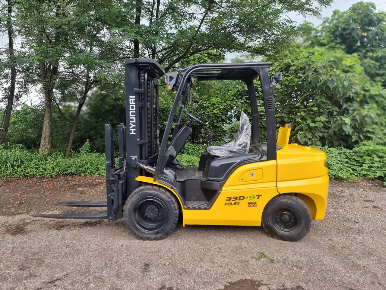 [중고]중고지게차 현대3.3톤 3단마스트 원투포크 사이드쉬프트