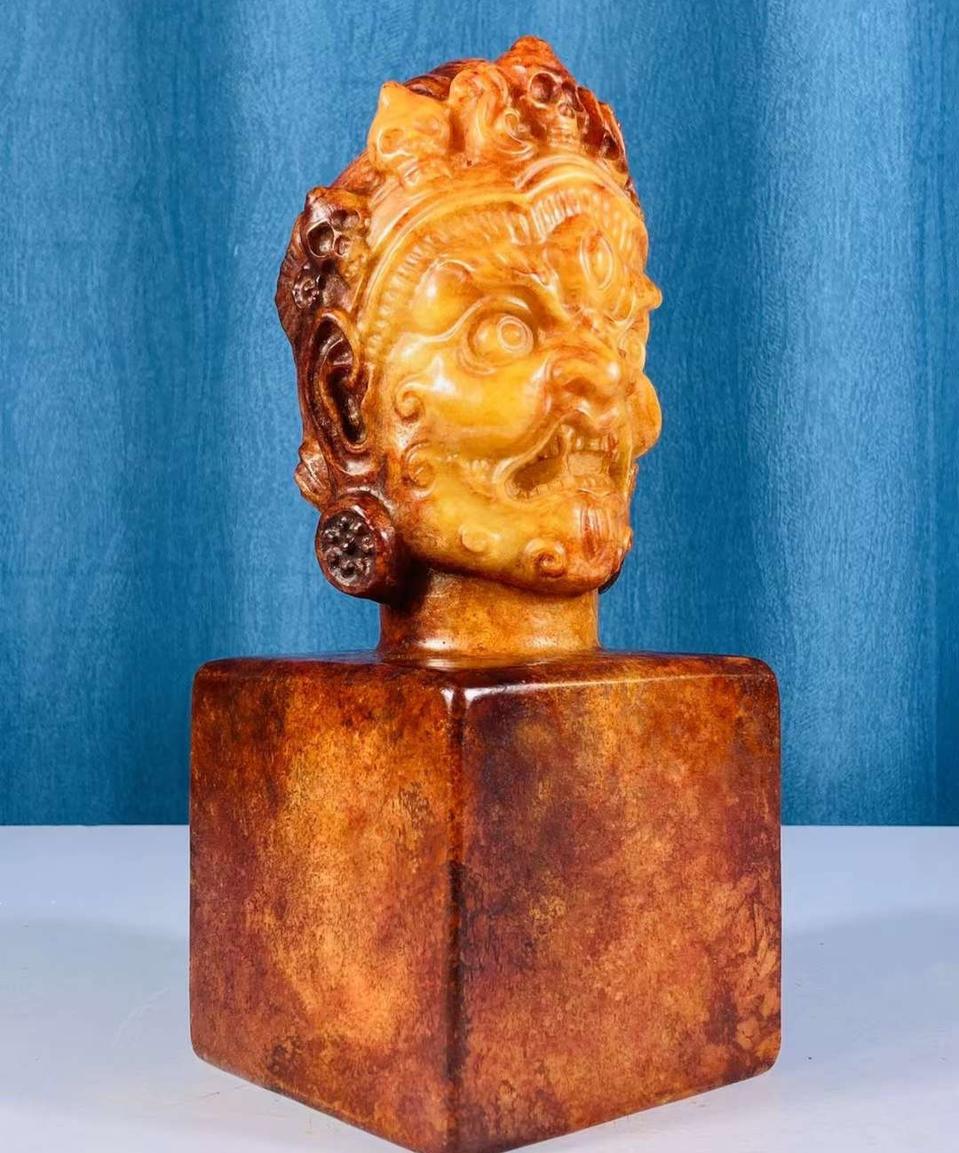 옛날 당나라 개국명장 정교금낙관