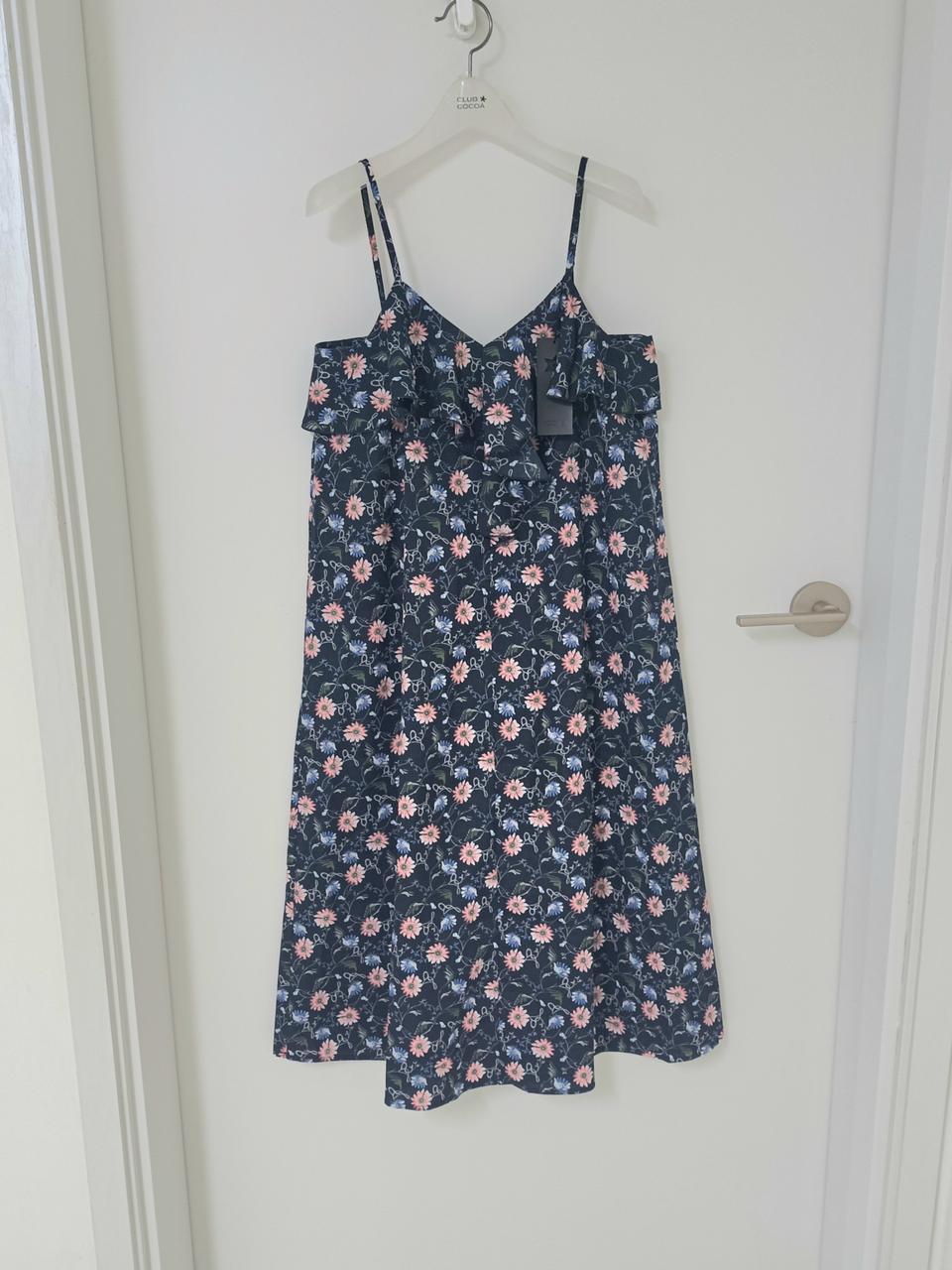 (새상품텍55~66)abfz 앞러플 뷔에스트롱원피스