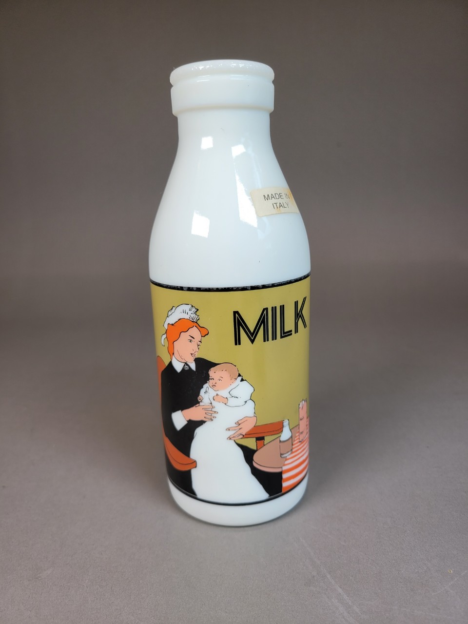 앤틱 이탈리아 빈티지 밀크글라스 병 엔틱