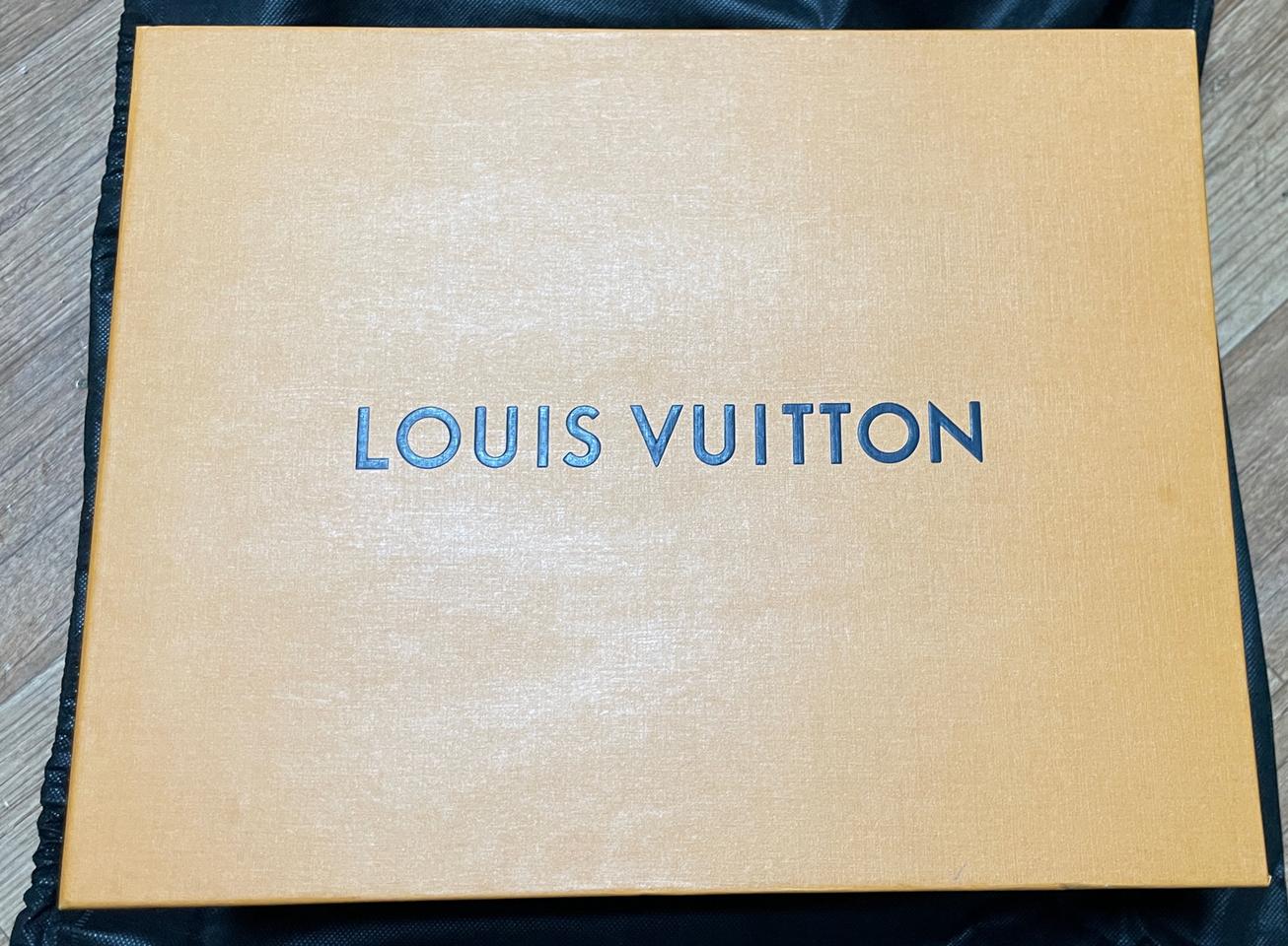 루이비통 알마BB