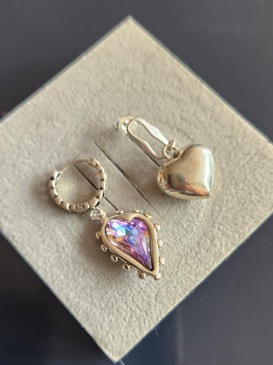 실버925 자수정과 하트 언발라스 귀걸이