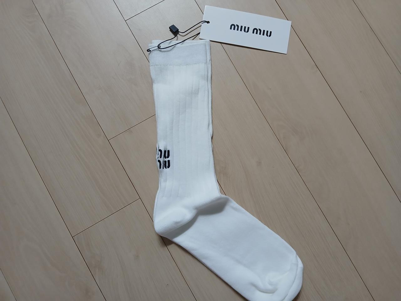 미우미우 양말 장목 새상품