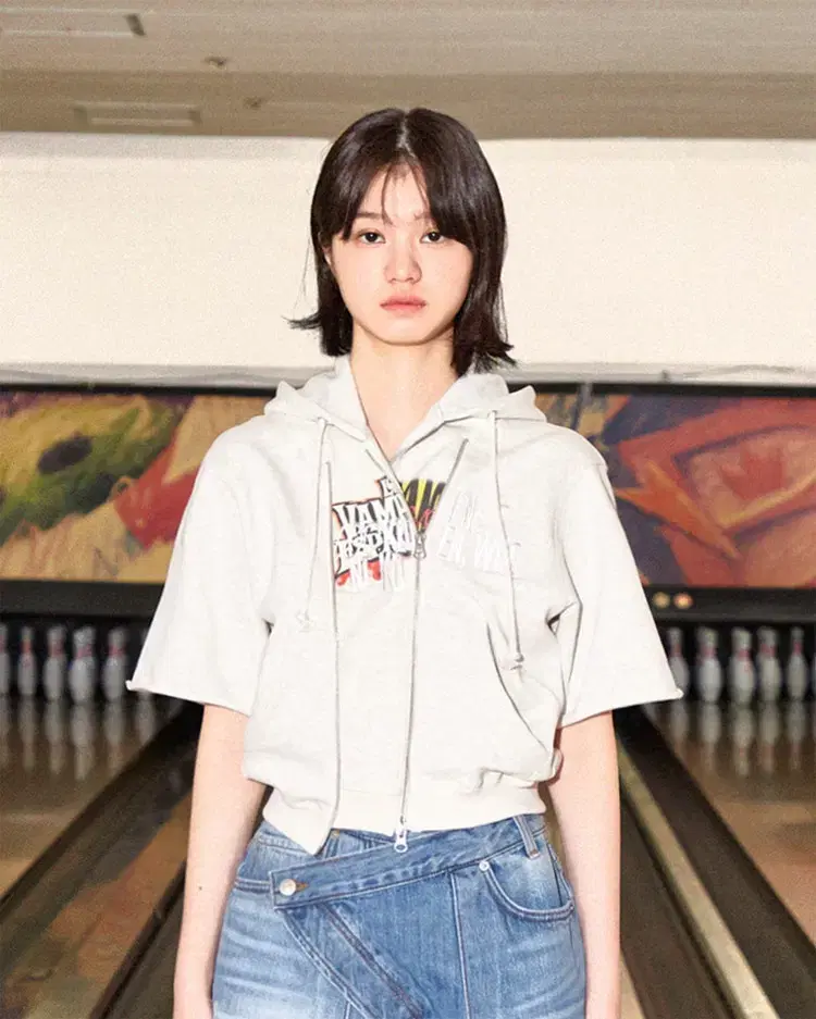 Loerails 로레일즈 sweat half hoodie zip-up