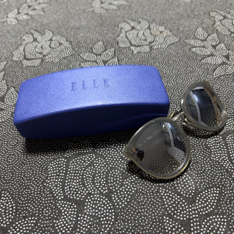 새상품급)엘르 아이웨어 선글라스