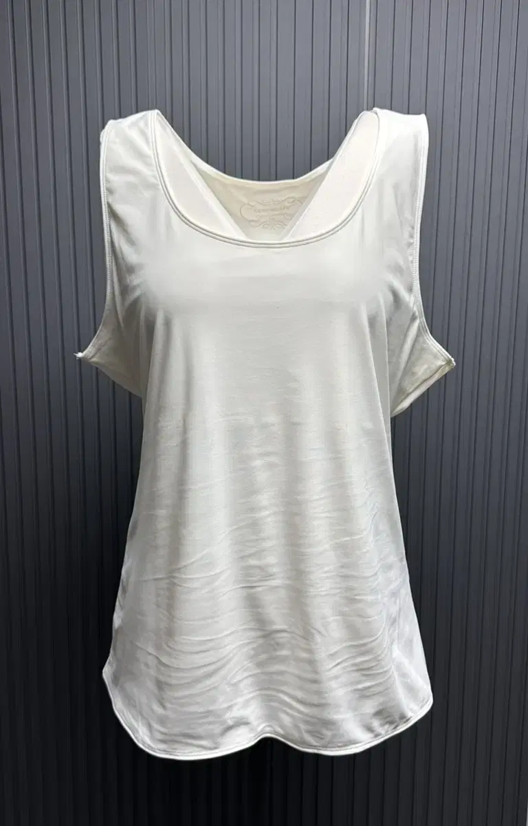 564. 새상품 Marie&co 기능성 나시 XXL