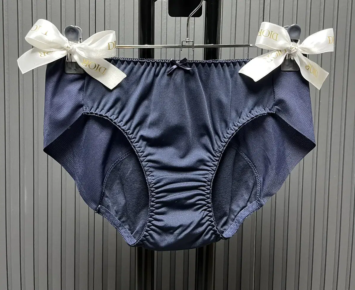 546. 새상품 위생 생리 팬티 2장 세트 / 90