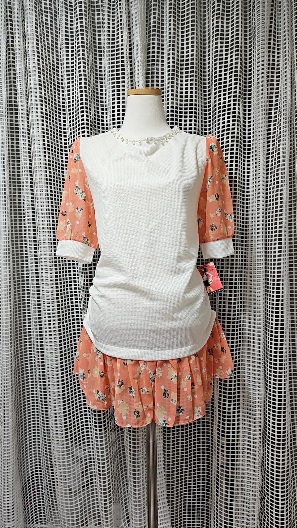 새상품 진주장식 롱티원피스 프릴티셔츠 샤랄라셔츠