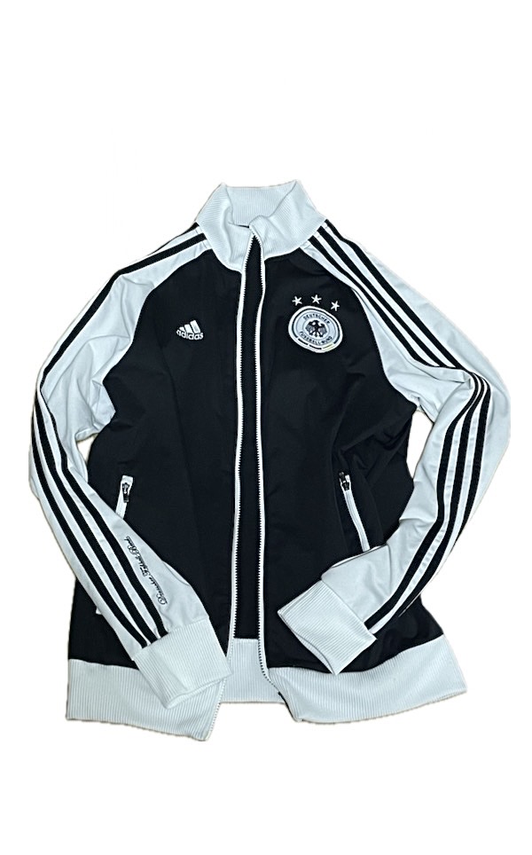 아디다스 독일 져지 검흰 흰검 오늘만 할인!