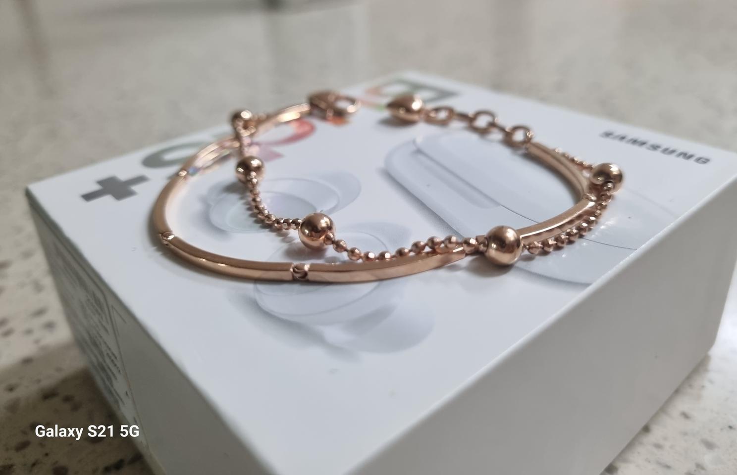 14k리골드볼팔찌 100만제품저렴하게  판매해요