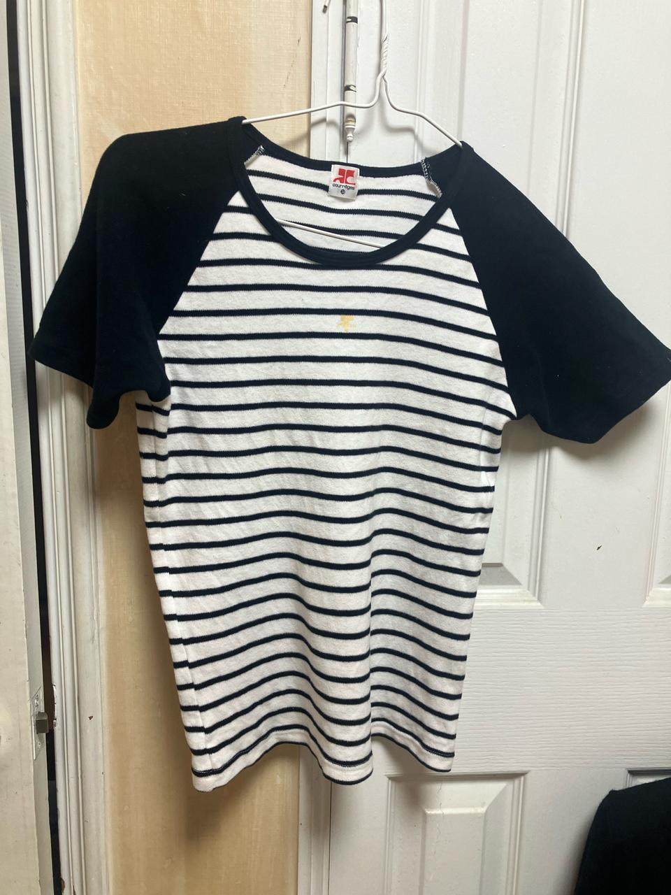 꾸레쥬 쿠레쥬 반팔니트