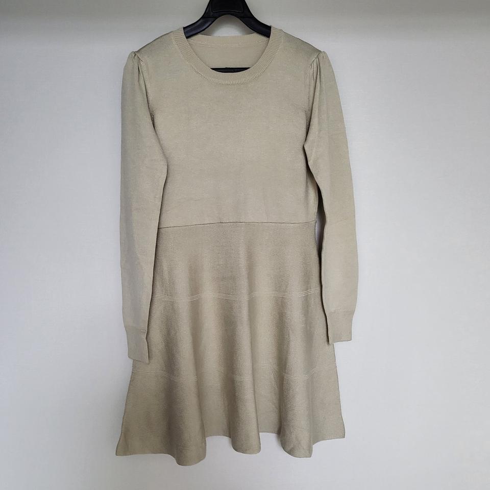 베이지 니트 셔링 플레어 원피스