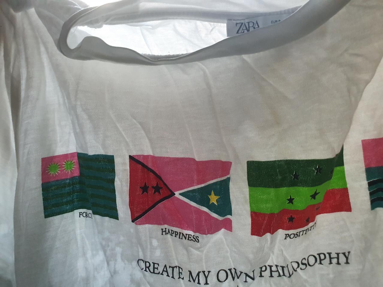 자라 티셔츠 팝니다