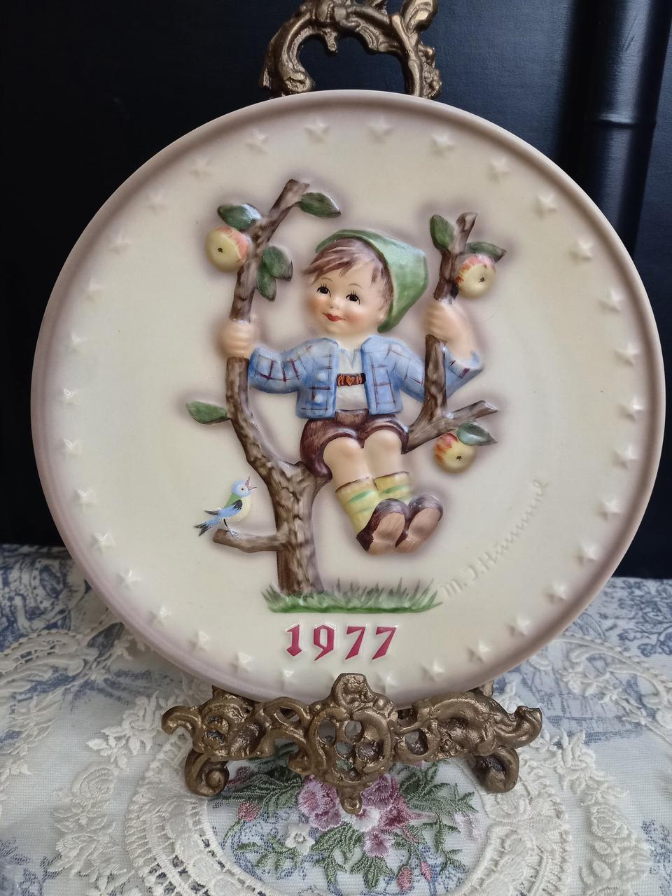 괴벨 흠멜 장식접시