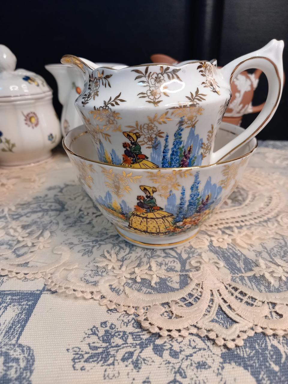 크레놀린 슈크셋트