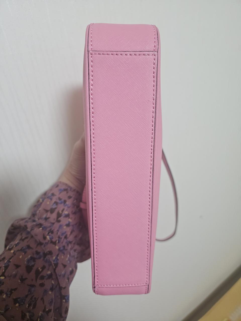 사피아노 재질 크로스백