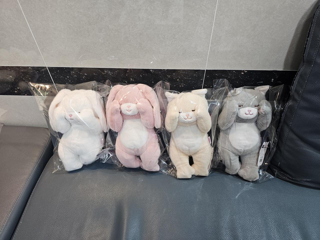 부끄러버 부끄럽냥 토끼인형 고양이인형 새거 팔아요