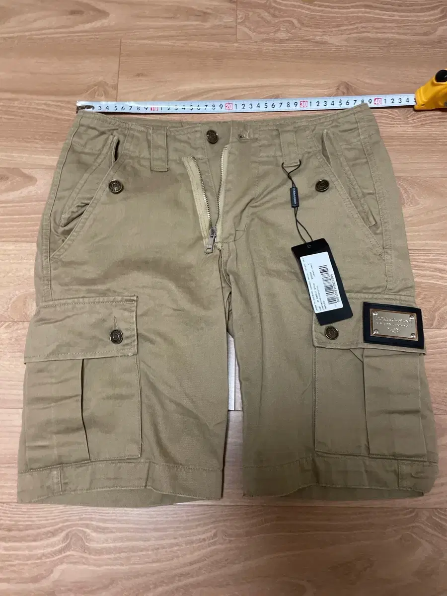 돌체앤가바나 28사이즈 카고반바지 새거