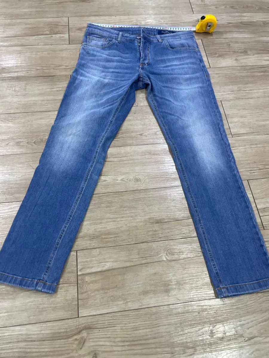 entris amid 청바지 31사이즈 중청.연청 / 30사이즈 중청