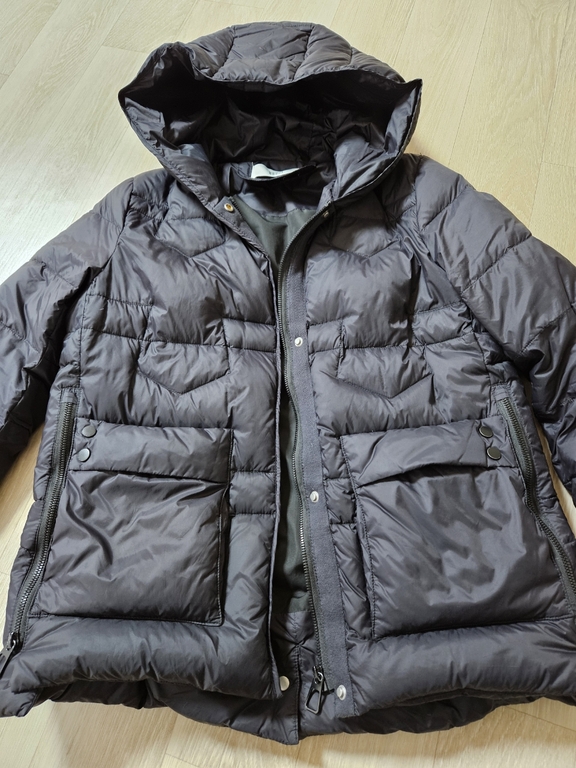 베스띠벨리 패딩