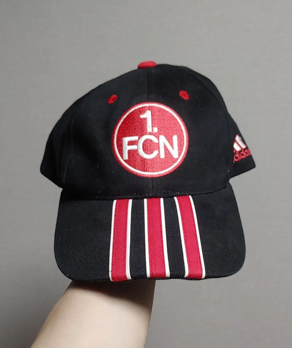 아디다스 분데스리가 올드스쿨 youth 볼캡