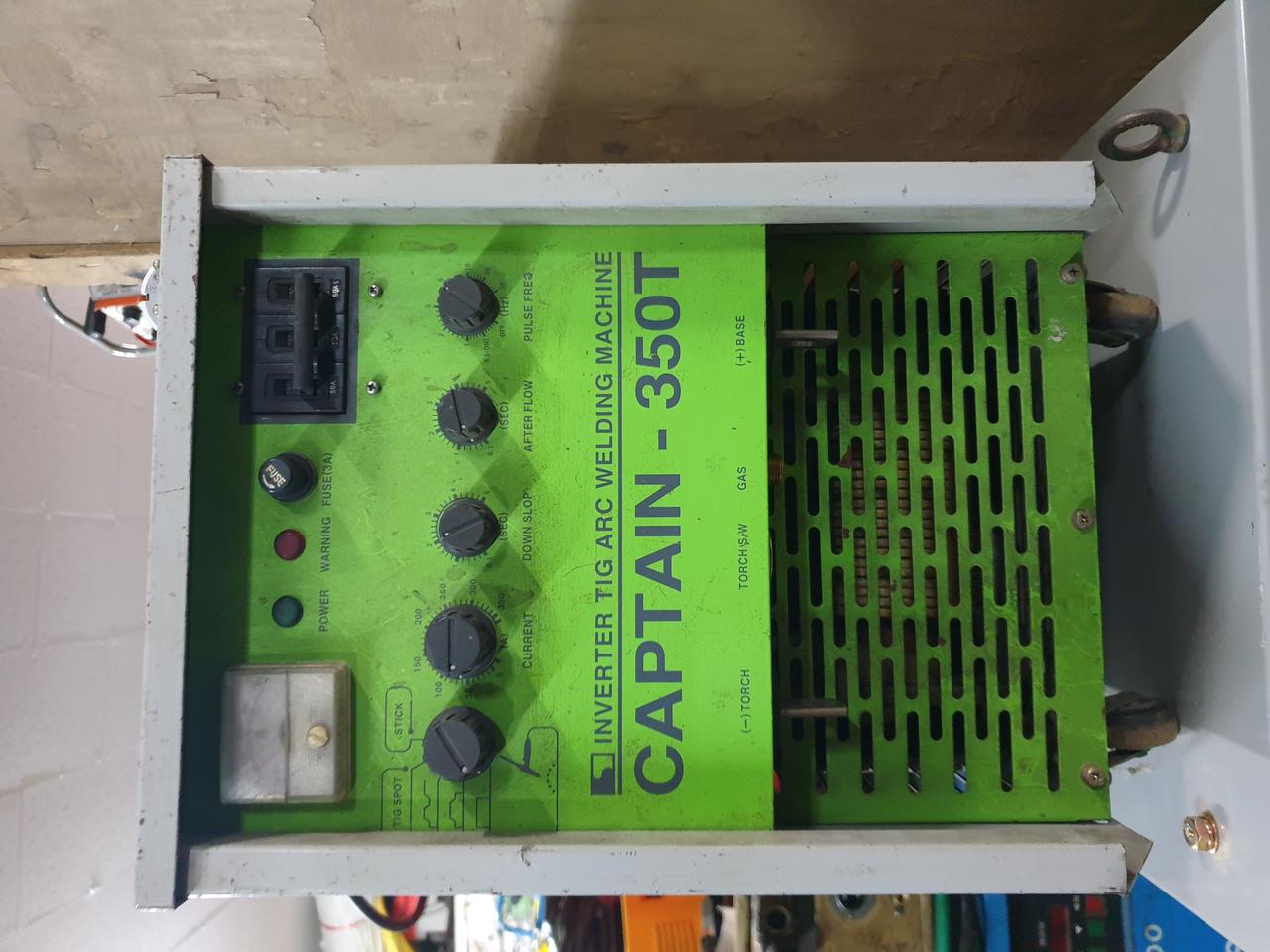 캡틴 알곤용접기 350A 35만원